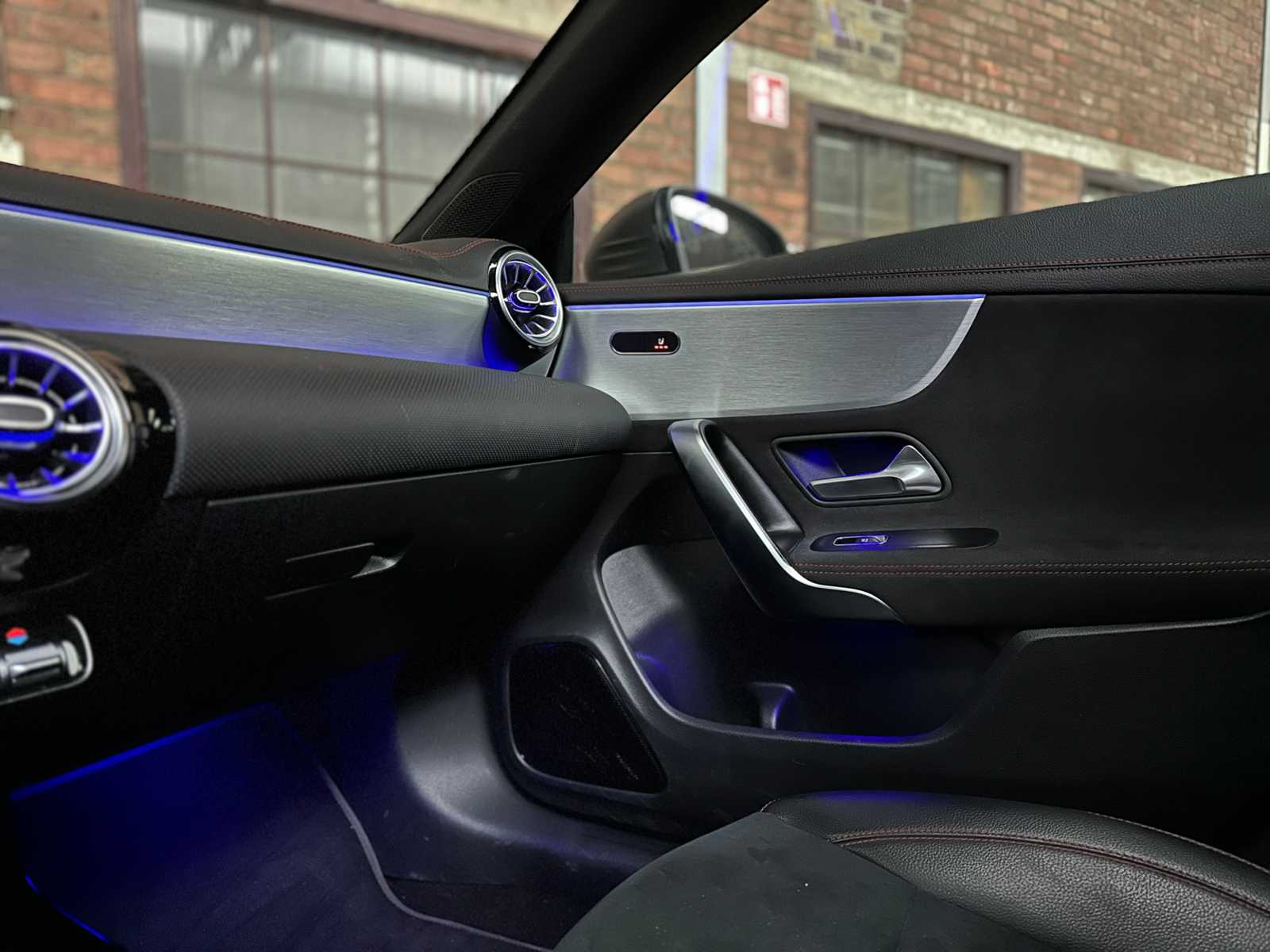 Mercedes-Benz CLA250 e Business Solution AMG Limited CLA-klasse Shooting Brake 160pk 2022, P-675-JH