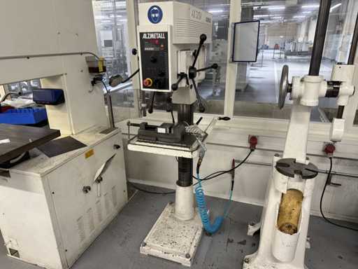 ALZMETALL AX3/SV Column Drilling Machine