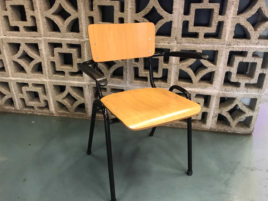 Restaurant chairs (17x)