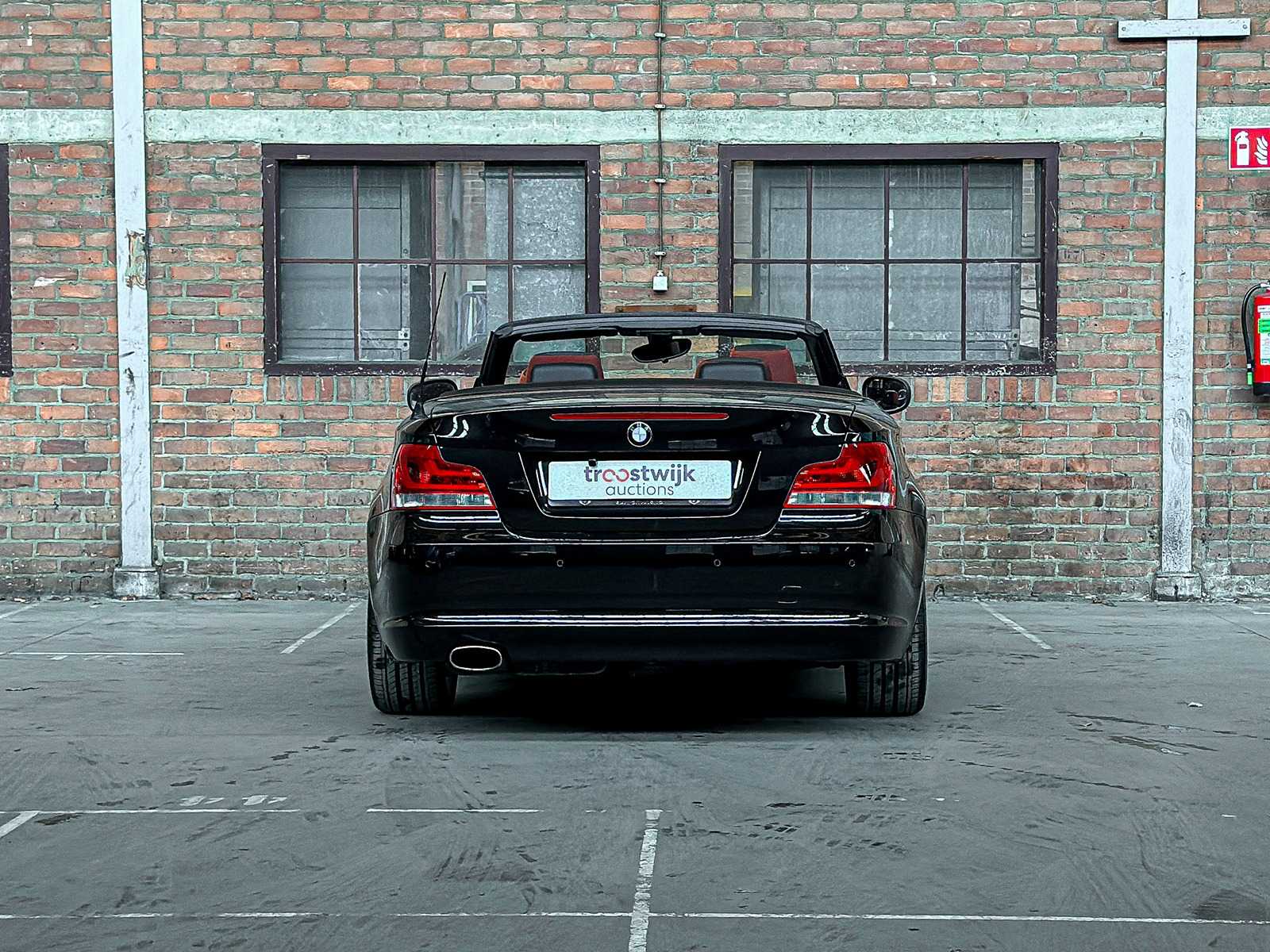 BMW 118i Cabrio High Executive 1-serie 143pk 2011, L-752-XS