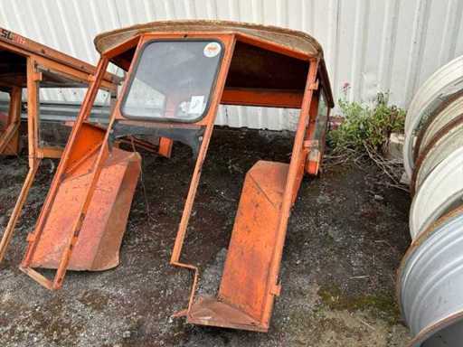 Tractor cab
