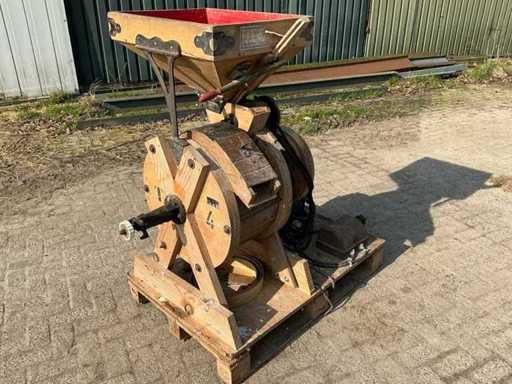 Moulins de Ferme D.D.D. d’Ypres GIB70 Graan maal apparaat