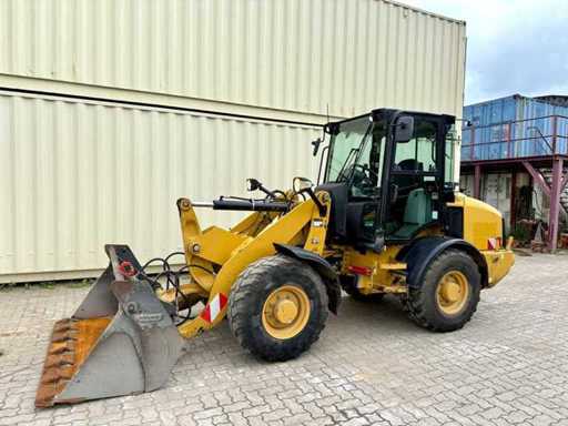 CAT - 907M - Opvouwbare bak en vork - 2018 - Radlader