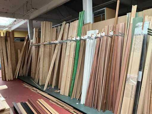 Partij Houten planken, balken en latten