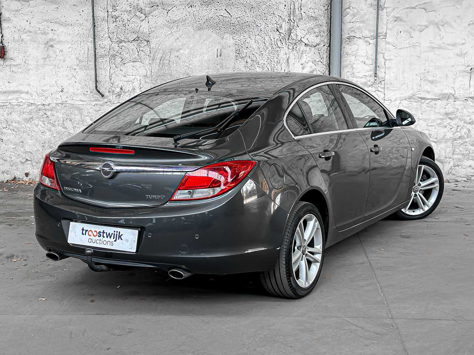 Opel Insignia 1.6 T Edition 179pk 2010 (Origineel-NL), 45-NJT-2
