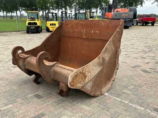 Excavator bucket CW55