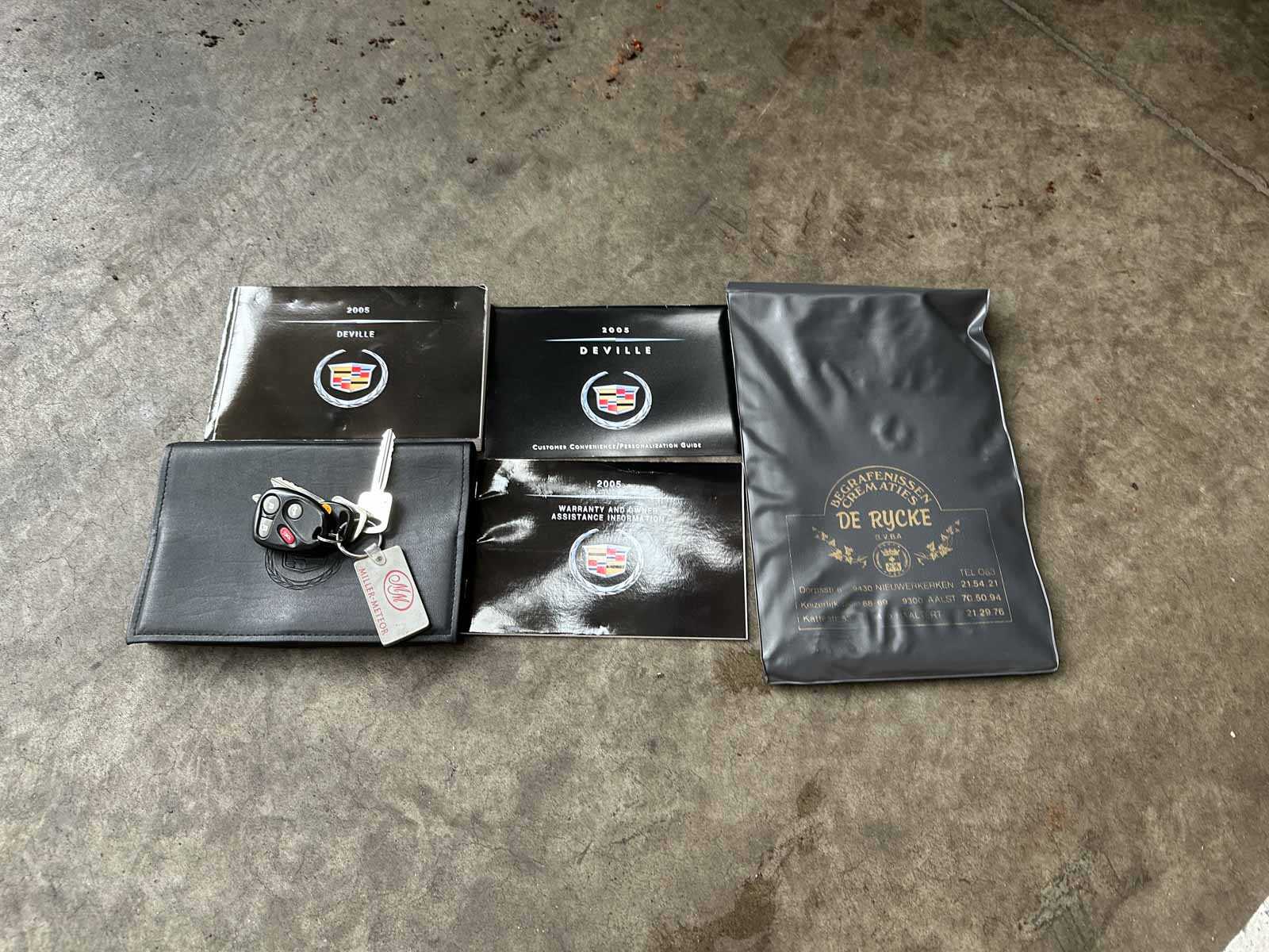 Cadillac DeVille Miller Meteor Hearse 4.6 V8 279pk 2005 Rouwauto