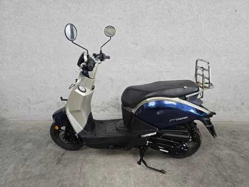 Sym - Scuter cu mustață - Mio - Moped 4T versiunea 25km dzf45l