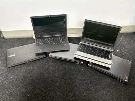 Vari laptop in 5 pezzi