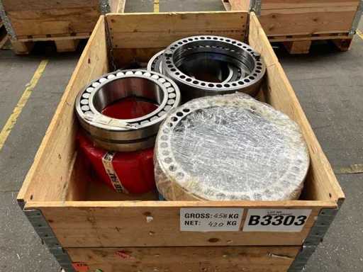 SKF / FAG - Partij grote diverse industriële lagers 420KG