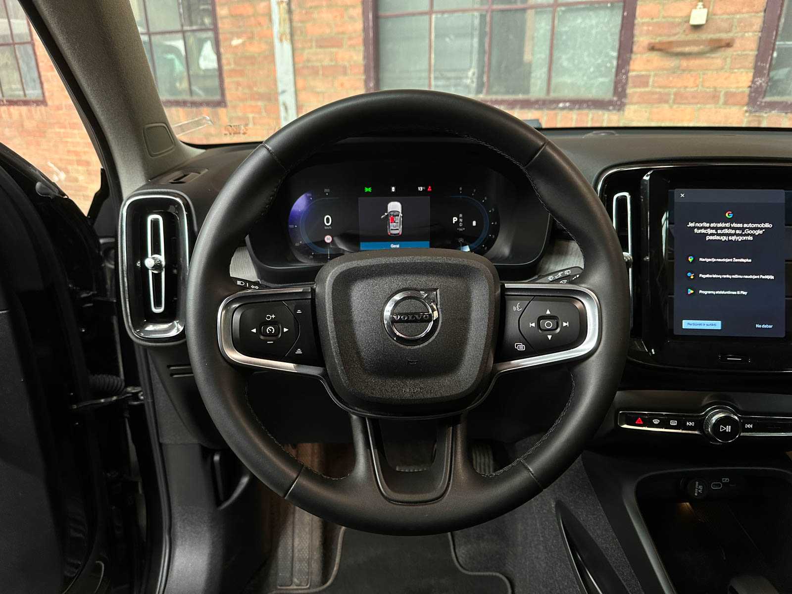 Volvo XC40 2.0 B3 Mild-Hybrid 163pk 2024