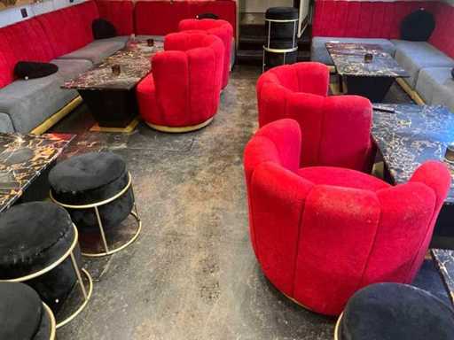 Divers meubles de restaurant