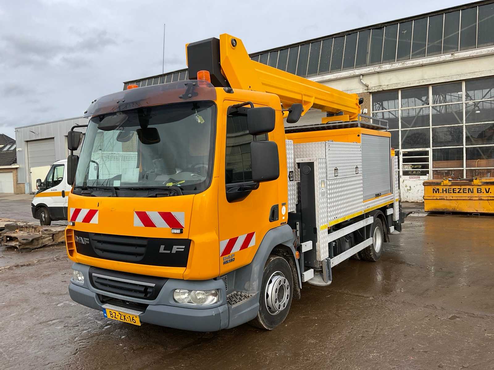 2012 DAF LX 45-180 Crane Truck