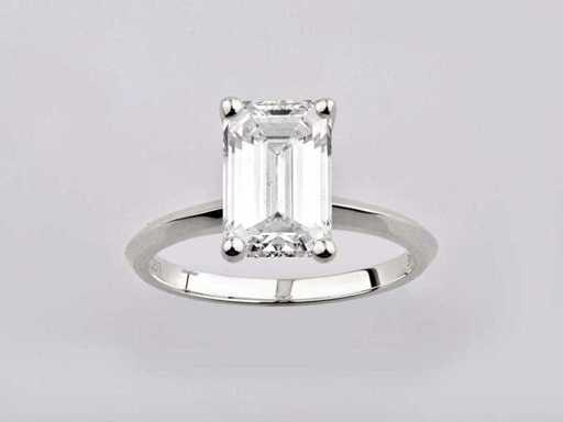 14 KT witgouden ring met 3,0 cts laboratoriumgekweekte diamant