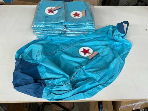 Rodzaj! Pufa ch?opi?ca bez wype?nienia (21x)