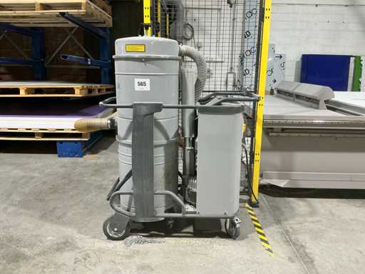 Aspirateur industriel Nilfisk T40WL100 2017