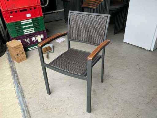 Les agriculteurs tissent chaise terrasse empilable (30x)