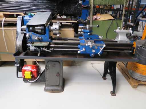 TMS O4 Lead & Pull Spindel Draaibank