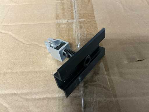 Aluminium middenklem (200x)