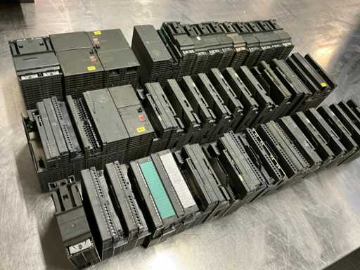 SIEMENS Simatic S7 PLC (45x)