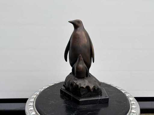 Scultura del Pinguino 