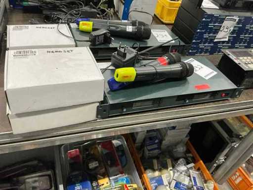 Microphone sans fil à alimentation du QG