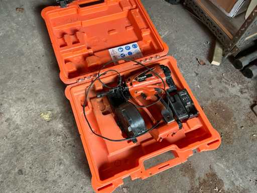 Paslode Impulse Tacker (2x)