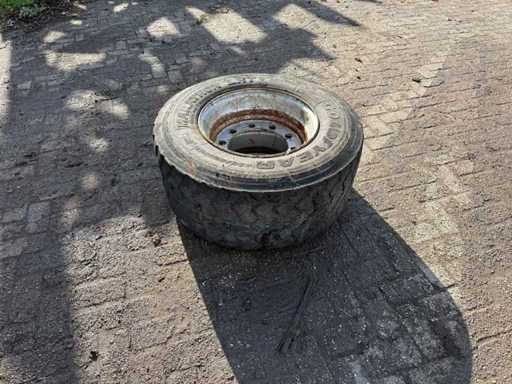 Goodyear - Marathon - Tire 435/50R19.5