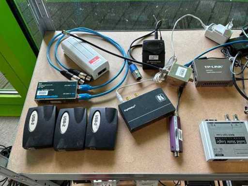 Różne urządzenia audio i obrazowe