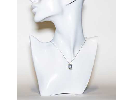Halskette aus 18 Karat Weißgold mit 7,01 crt. Diamant