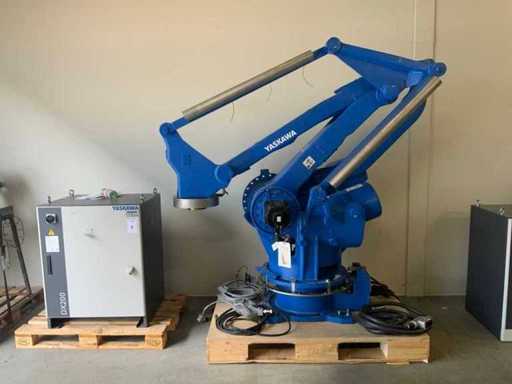 2016 Yaskawa Motoman- MPL 160B Industrial 4 Axis Palletizing Robot