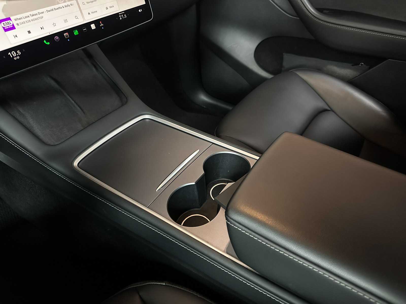 Tesla Model Y Max Range AWD 345pk 2022