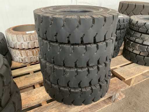 Solideal Gabelstaplerreifen (4x)