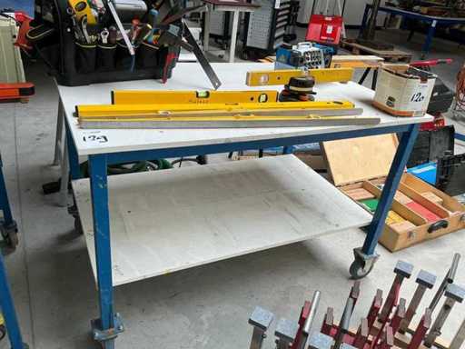 Tavolo di lavoro mobile Aestic