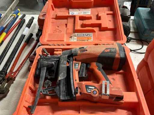 Spit 40E Accu Gastacker