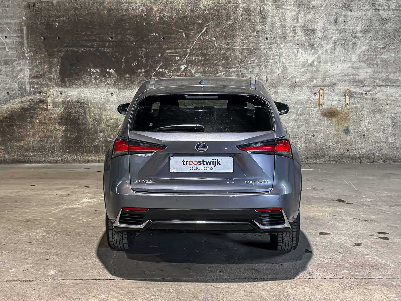 Lexus NX 300h Executive Line 2.5 AWD 184pk 2021 Plug-In Hybrid, KGK-71-F