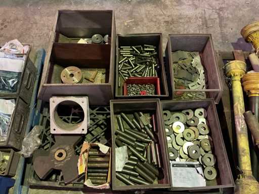 Partij landbouwmachine onderdelen