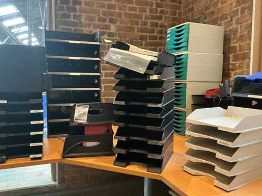 Partij pvc dossierbakjes