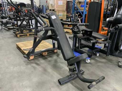 Épaule presse Matrix Aura G3 Power Station