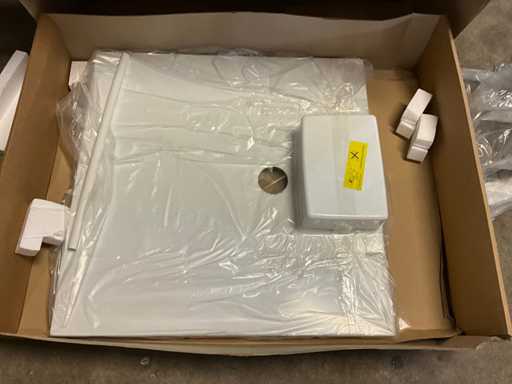 Receveur de douche cinématique 90x90+pompe RD581