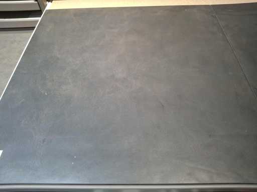 50,62m² District Antracite 75x75 rectifié, effet béton, sol et mur, neuf emballé