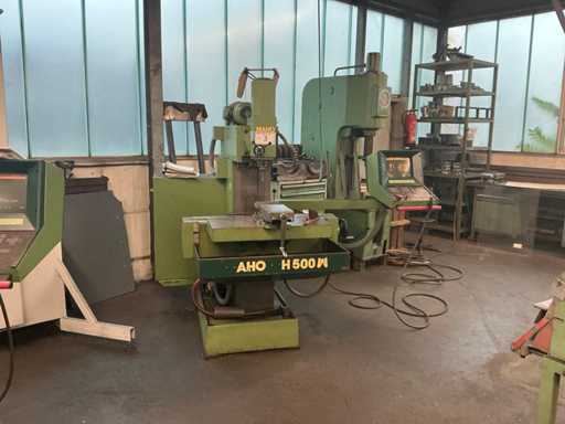 Fresatrici per utensili MAHO MH 500 W