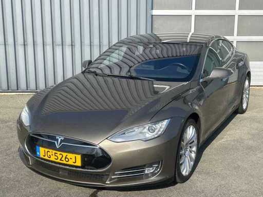 Tesla - Model S - 85D Base - Car - 2016 Free Supercharge SC01