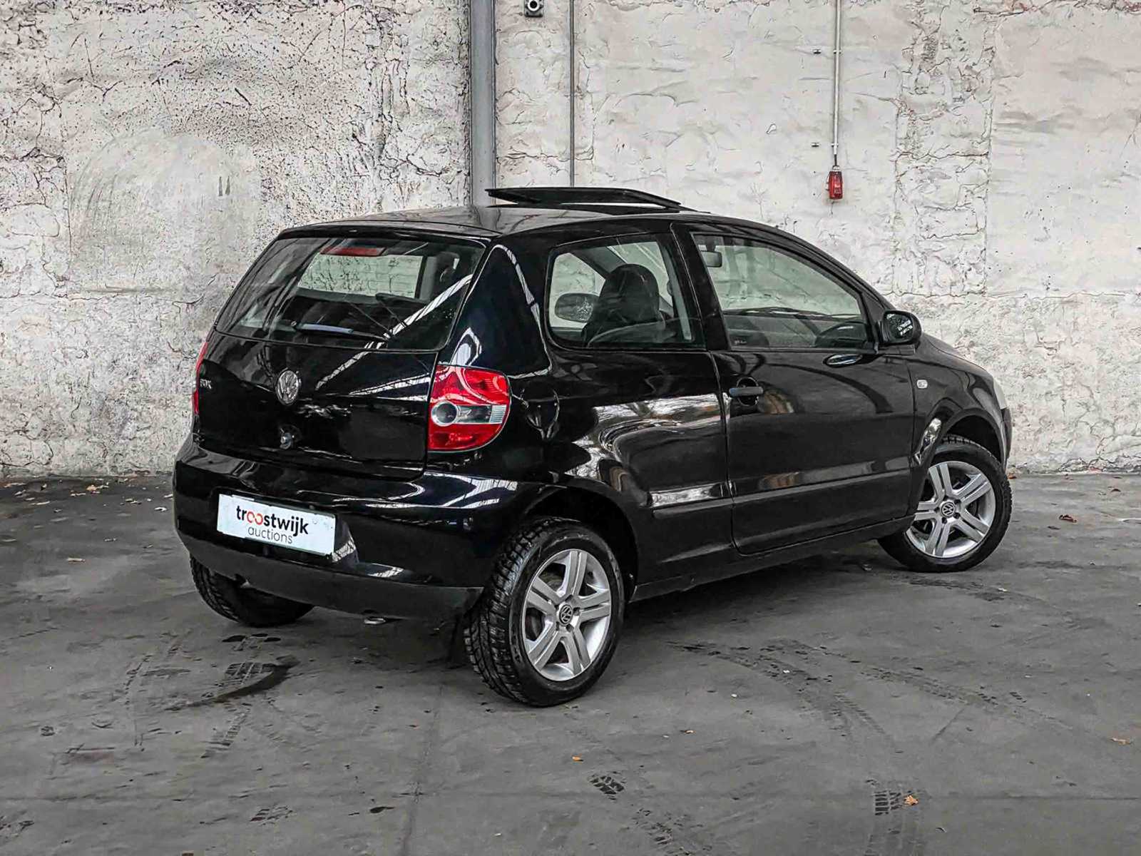 Volkswagen Fox 1.2 Trendline 54pk 2005 -Orig. NL- 79-RZ-LR