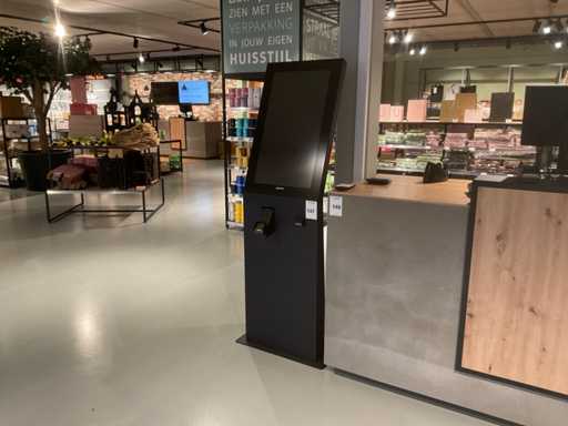 Prestop Webshop terminal with ATM