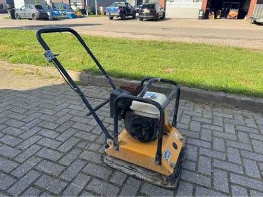 Compactor de plăci Lumag Rp1100 2012