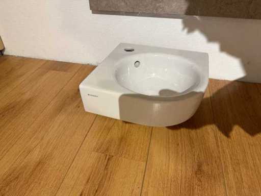 Geberit - Corner Fountain