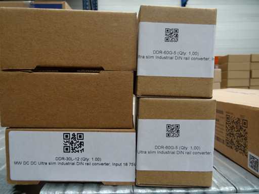 Mean Well – Din-Schienenwandler (5x)