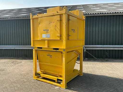 2008 Nilfisk cfm AC37 Filter extraction system