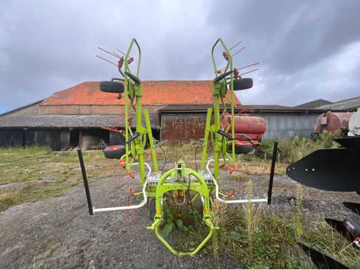 Claas - 2023 - Volto 700 - Effaneuse